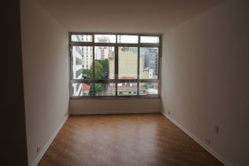 Apartamento com 2 Quartos à Venda, 98 m²