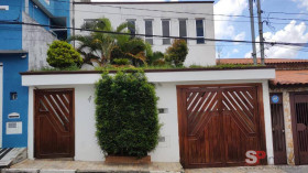 Casa com 4 Quartos para Alugar, 450 m² em Jardim Norma - São Paulo