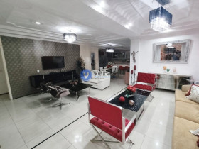 Casa com 9 Quartos à Venda, 960 m² em Centro - Fortaleza