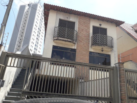 Sobrado com 3 Quartos à Venda, 185 m² em Jaguaré - São Paulo
