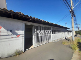 Casa com 3 Quartos à Venda, 225 m² em Vila Boa Sorte - Goiânia