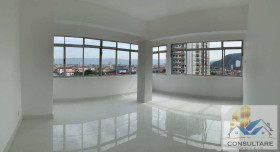 Apartamento com 2 Quartos à Venda, 93 m² em Centro - São Vicente