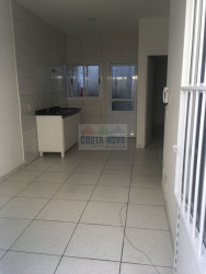 Casa com 2 Quartos para Alugar, 40 m² em Vila Guilherme - São Paulo