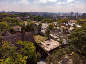 Terreno à Venda,  em Jardim Guedala - São Paulo