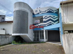 Imóvel à Venda, 365 m² em Saco Dos Limões - Florianópolis
