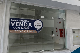 Loja à Venda,  em Centro - Balneário Camboriú