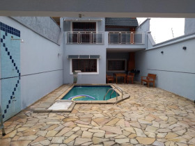 Imóvel com 2 Quartos à Venda, 180 m² em Pacaembú - Piracicaba