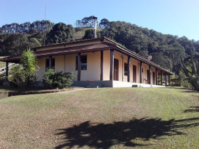 Fazenda à Venda, 1.000 m² em Silveiras