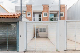 Casa com 3 Quartos à Venda, 125 m² em Cidade Líder - São Paulo
