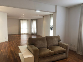 Apartamento com 4 Quartos à Venda, 157 m² em Vila Mariana - São Paulo