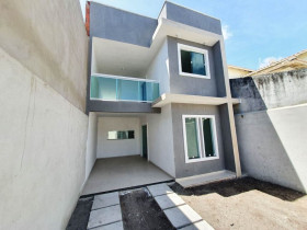 Casa com 3 Quartos à Venda, 150 m² em Edson Queiroz - Fortaleza