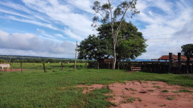 Fazenda à Venda, 103 m² em Zona Rural - Itarumã