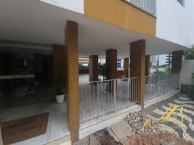 Apartamento com 2 Quartos à Venda, 80 m² em Candeal - Salvador