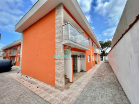 Apartamento com 2 Quartos à Venda, 57 m² em Vila Itapanhaú - Bertioga
