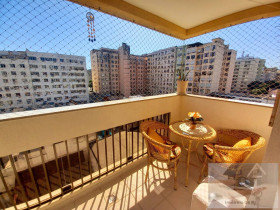 Apartamento com 3 Quartos à Venda, 90 m² em Catete - Rio De Janeiro