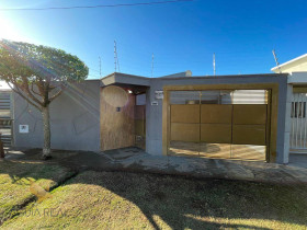 Casa com 2 Quartos à Venda, 60 m² em Guanandi Ii - Campo Grande