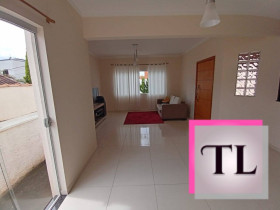 Casa com 3 Quartos à Venda,  em Recanto Dos Lagos - Poços De Caldas