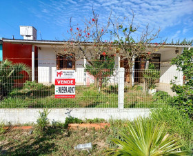 Casa à Venda,  em Capão Da Canoa