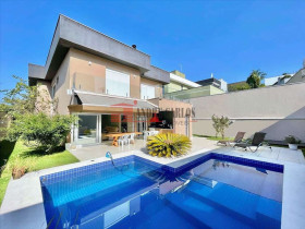 Casa de Condomínio com 4 Quartos à Venda, 316 m² em Paisagem Renoir - Cotia