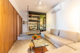 Apartamento com 1 Quarto à Venda, 100 m² em Jardim América - São Paulo