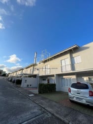 Casa de Condomínio com 3 Quartos para Alugar, 105 m² em Alto Ipiranga - Mogi Das Cruzes