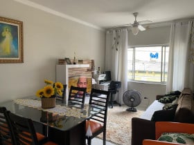 Apartamento com 2 Quartos à Venda, 68 m² em Enseada - Guarujá
