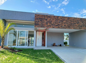 Casa à Venda,  em Capão Da Canoa