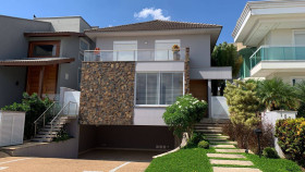Casa com 4 Quartos à Venda, 371 m² em Adalgisa - Osasco
