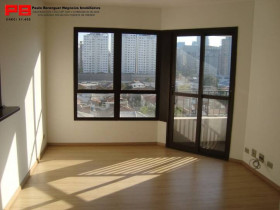 Apartamento com 2 Quartos para Alugar, 50 m² em Vila Nova Conceição - São Paulo