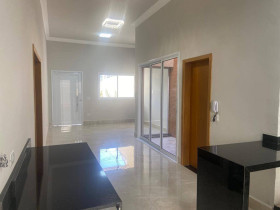 Casa com 3 Quartos à Venda, 250 m² em Residencial Dos Lagos - Bragança Paulista