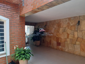 Casa com 2 Quartos à Venda, 185 m² em Jardim Pacaembu - Jundiaí