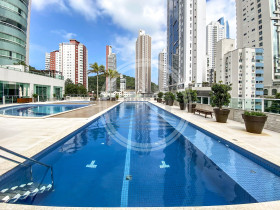 Apartamento à Venda, 140 m² em Pioneiros - Balneário Camboriú