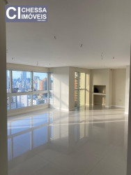 Apartamento com 4 Quartos à Venda, 259 m² em Centro - Balneário Camboriú