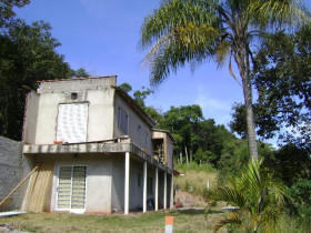 Chácara com 3 Quartos à Venda, 1.310 m² em Terra Preta - Mairiporã