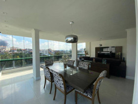 Apartamento com 3 Quartos à Venda, 275 m² em Vila Valqueire - Rio De Janeiro