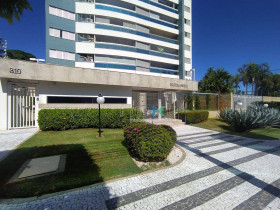 Apartamento com 2 Quartos à Venda,  em Centro - Campo Grande