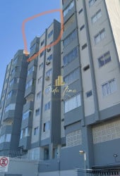 Apartamento com 2 Quartos à Venda, 60 m² em Barreiros - São José