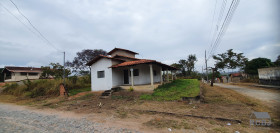 Casa com 3 Quartos à Venda,  em Fernão Dias - Esmeraldas