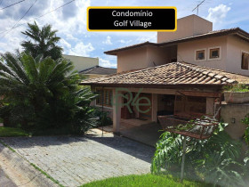 Imóvel com 3 Quartos à Venda, 293 m² em Golf Village - Carapicuíba