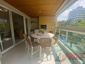 Apartamento com 4 Quartos para Alugar, 137 m² em Riviera De São Lourenço - Bertioga