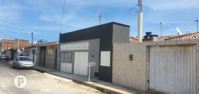 Casa com 3 Quartos à Venda, 70 m² em Ponta Grossa - Maceió