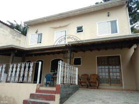 Casa com 3 Quartos à Venda, 250 m² em Jardim Do Engenho - Cotia