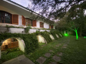 Casa de Condomínio com 7 Quartos à Venda,  em Chácara Granja Velha - Cotia