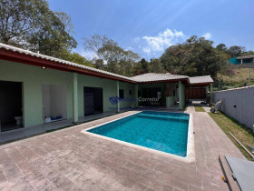 Chácara com 3 Quartos à Venda, 265 m² em Portão - Atibaia