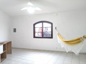 Casa com 2 Quartos para Alugar, 120 m² em Vila São Ricardo - Guarulhos
