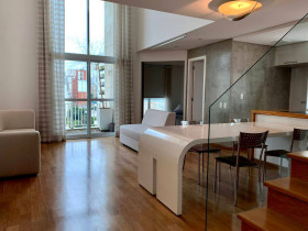 Apartamento com 2 Quartos para Alugar, 117 m² em Cerqueira Cesar - São Paulo
