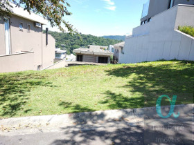 Terreno em Condomínio à Venda, 420 m² em Tamboré - Santana De Parnaíba