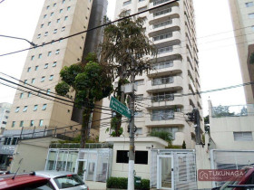 Apartamento com 3 Quartos à Venda, 140 m² em Pacaembu - São Paulo