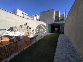Casa com 3 Quartos à Venda, 150 m² em Liberdade - Santa Luzia