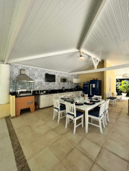 Casa com 4 Quartos à Venda, 400 m² em Busca Vida (abrantes) - Camaçari